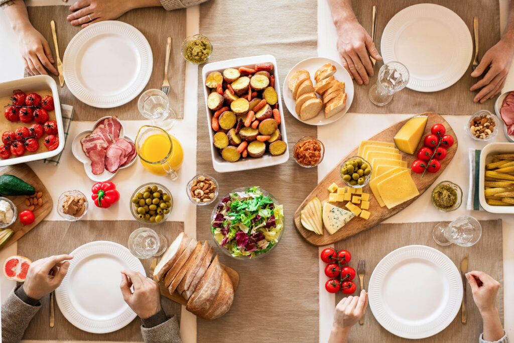 Can Alcohol Addiction Fuel Your Sugar Cravings? Find Out the Best Sugar Cravings Treatments pexels alexy almond 3757994